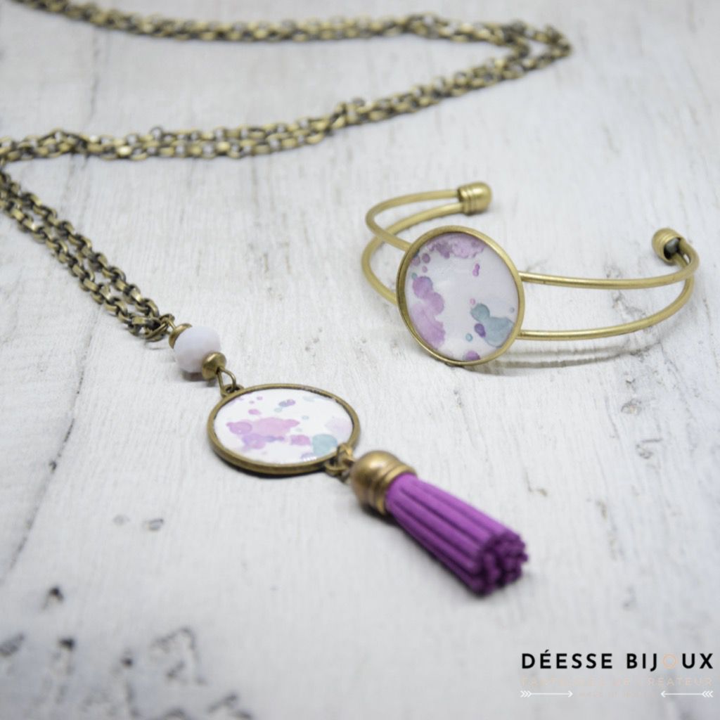 Les bijoux en résine