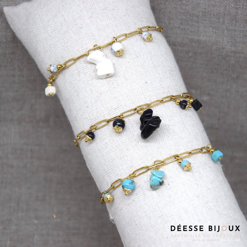Bracelet chaine avec pierre noir, bleu ou blanc