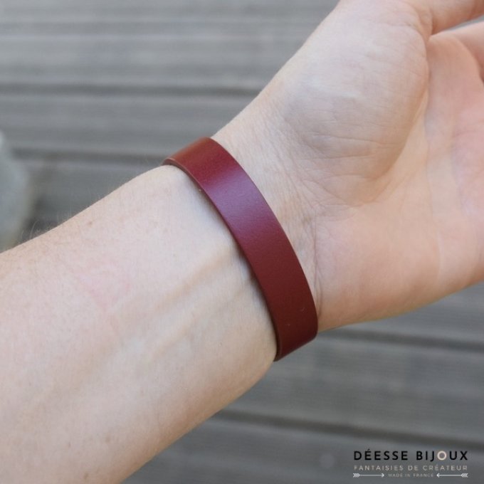 Bracelet cuir rouge ou noir